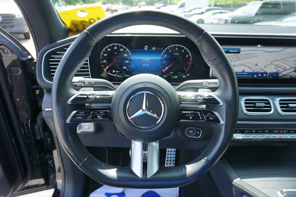 Certified 2024 Mercedes-Benz GLS 450 4MATIC image 15