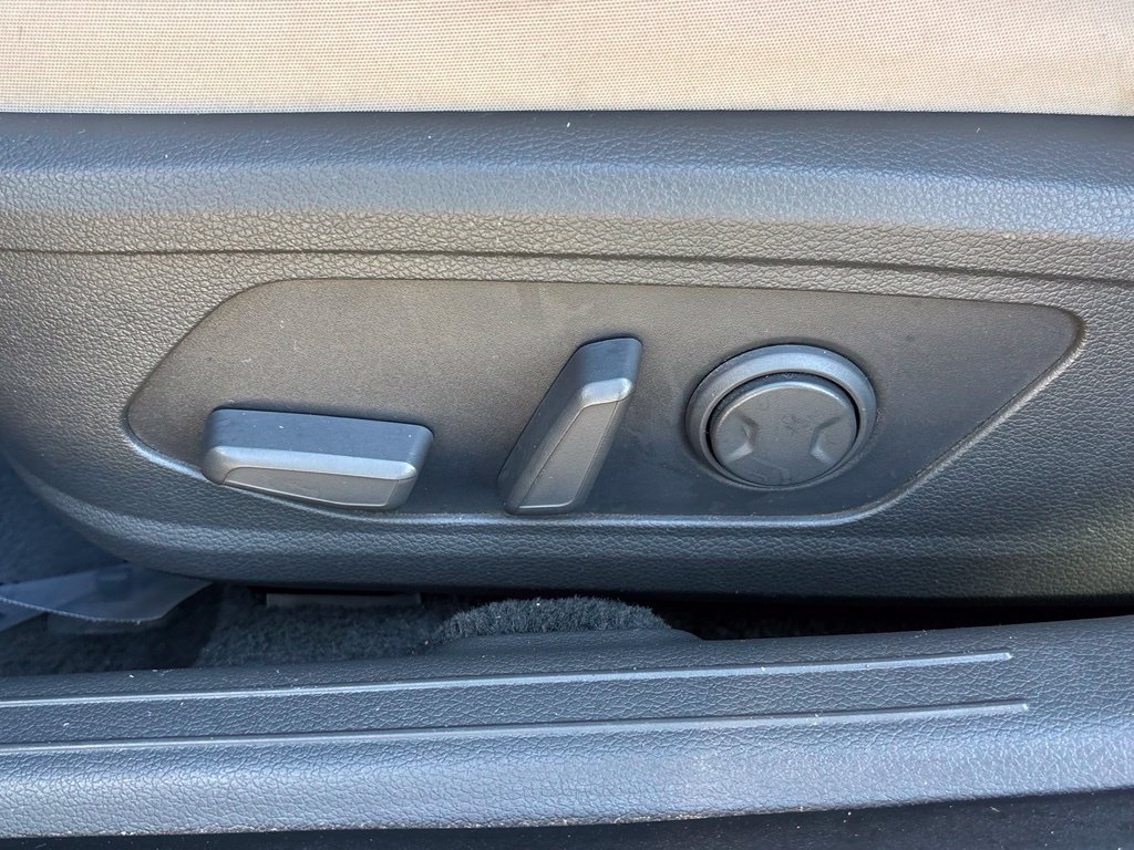 Used 2025 Hyundai Sonata SEL FWD image 10