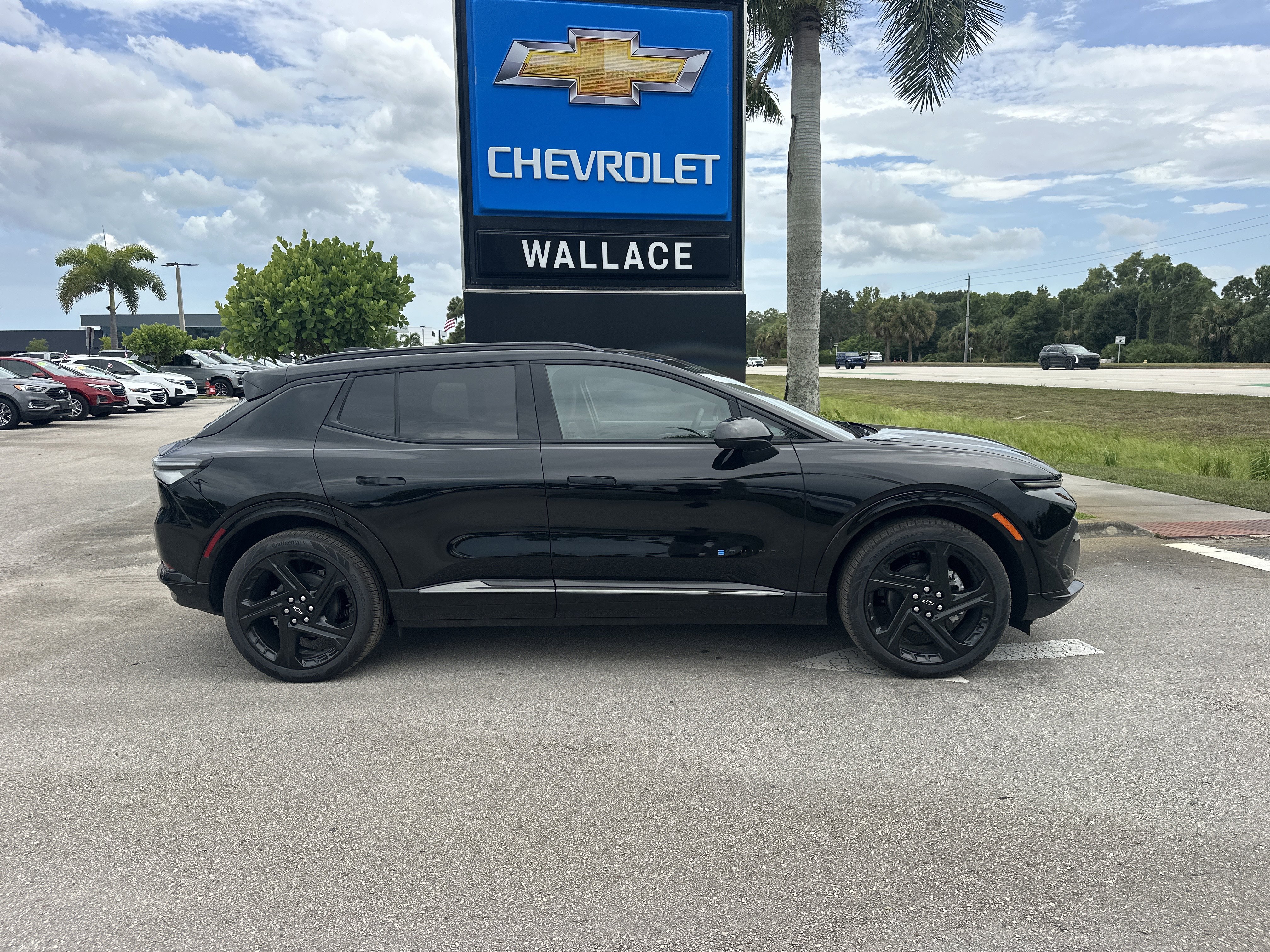 New 2025 Chevrolet Equinox EV RS w/ Active Safety Package 3 image 5