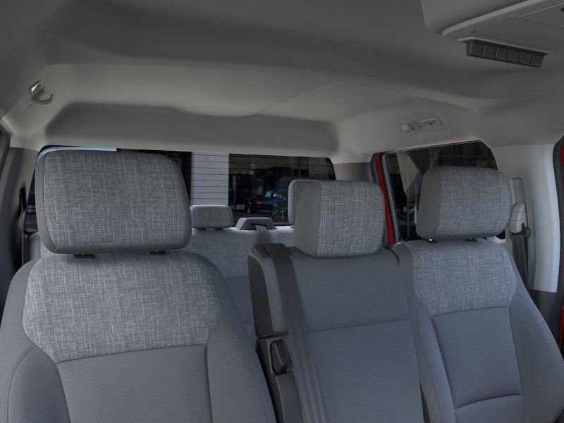 New 2025 Ford F550 4x4 Crew Cab Super Duty w/ XLT Value Package image 23