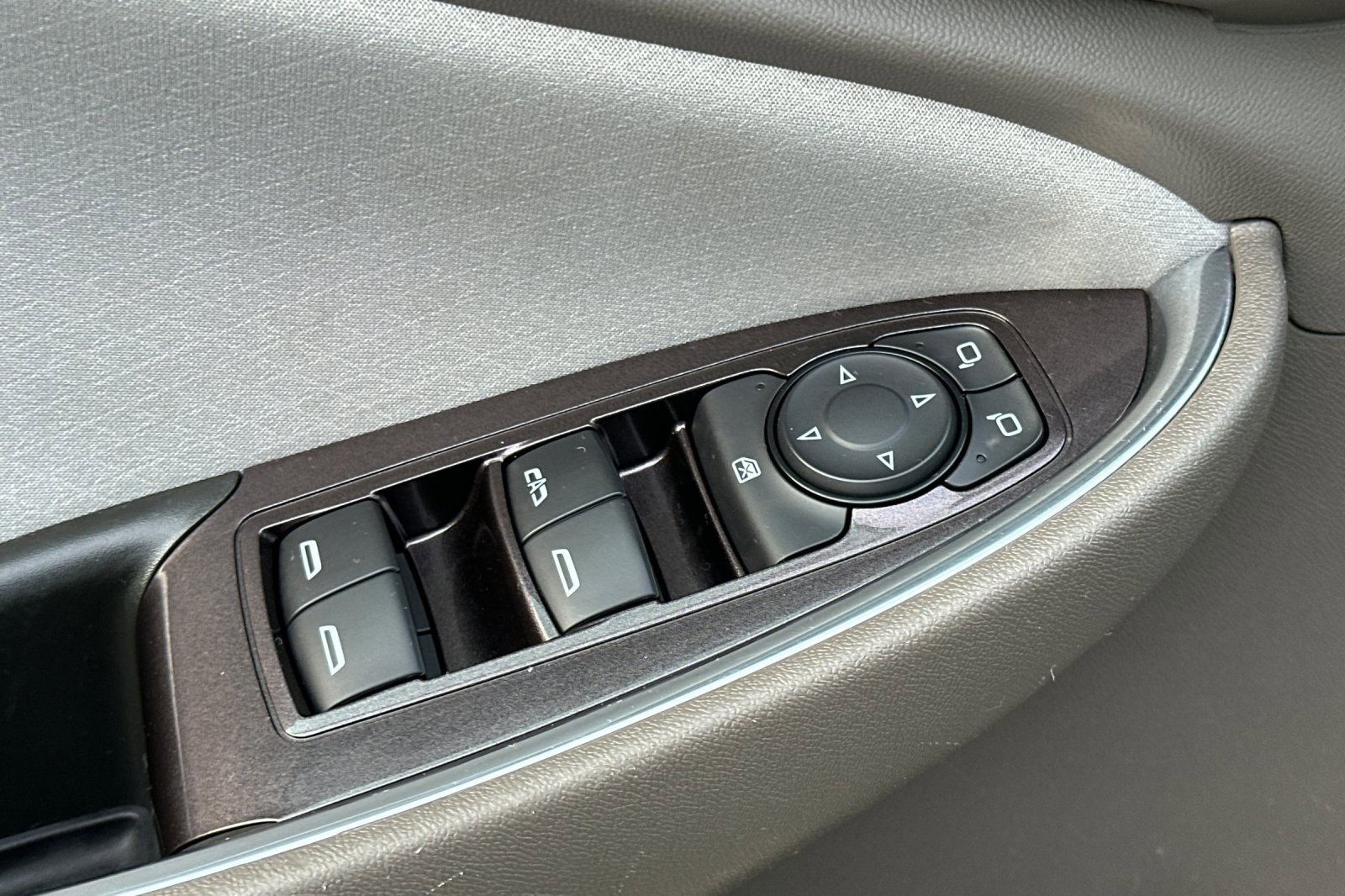 Used 2021 Chevrolet Malibu LT image 11