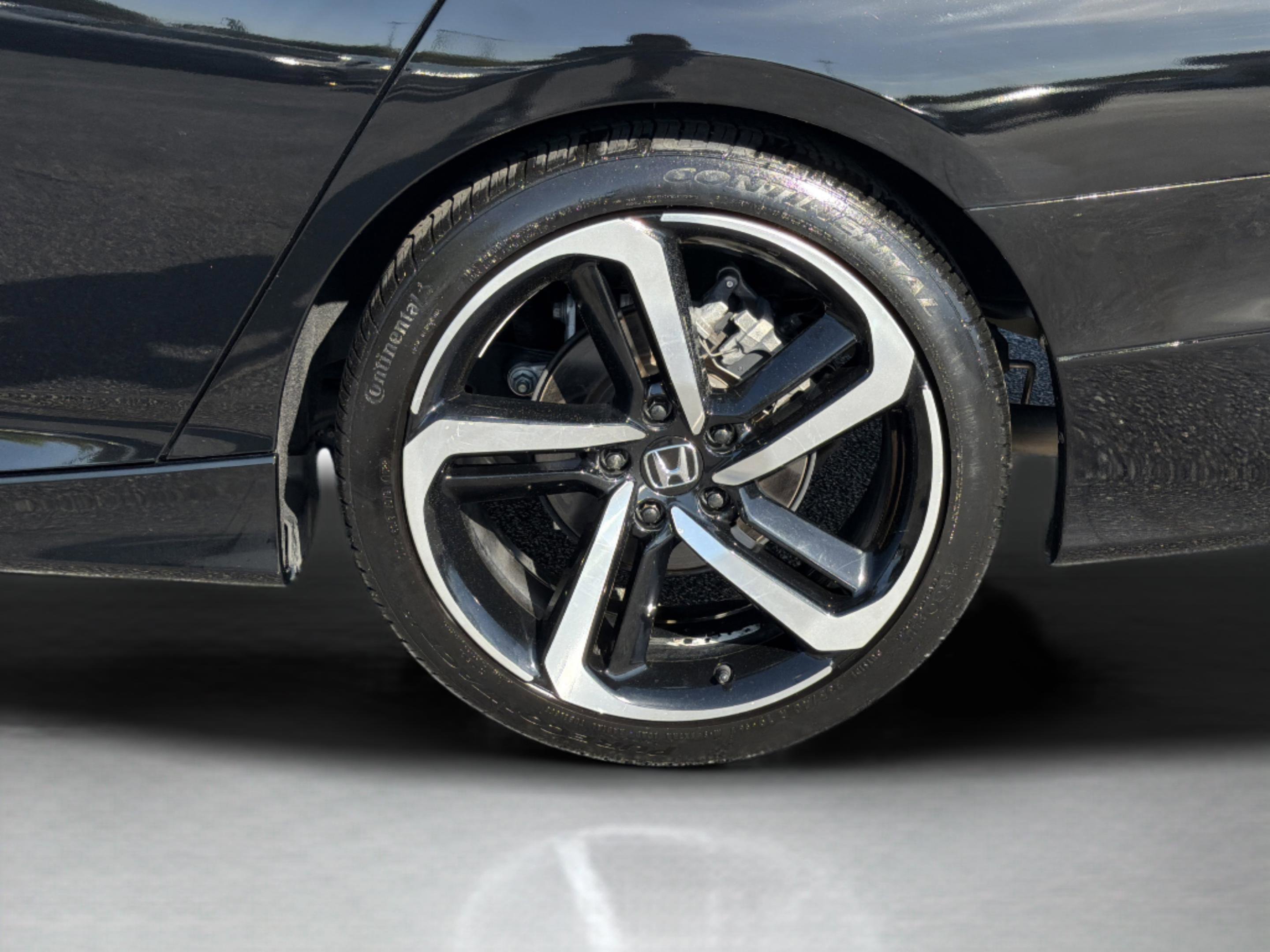 Used 2019 Honda Accord Sport image 31