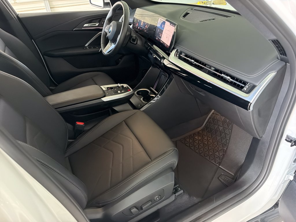 Used 2025 BMW X1 xDrive28i w/ Convenience Package AWD/4WD image 28