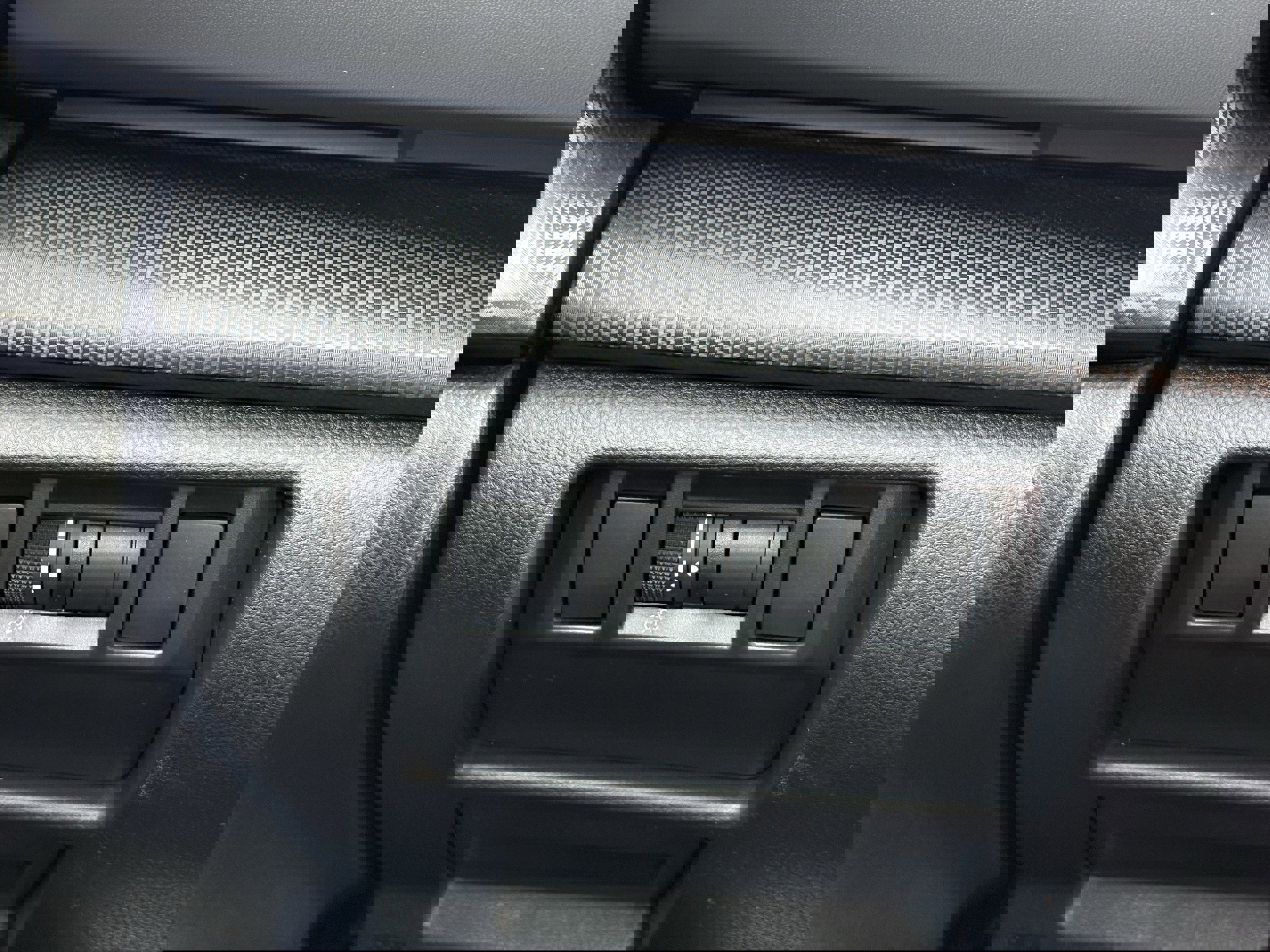 Certified 2024 Subaru Crosstrek 2.0i Premium image 17