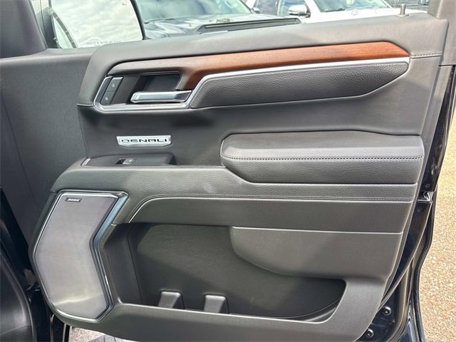 Used 2024 GMC Sierra 1500 Denali w/ Denali Reserve Package image 18