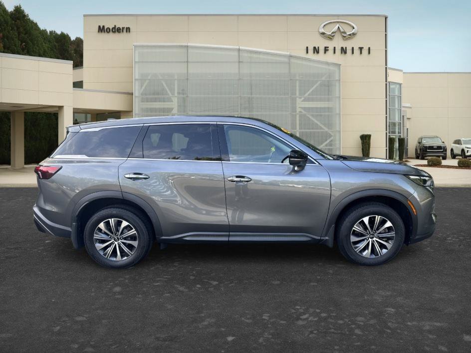 Used 2024 INFINITI QX60 Pure FWD image 4