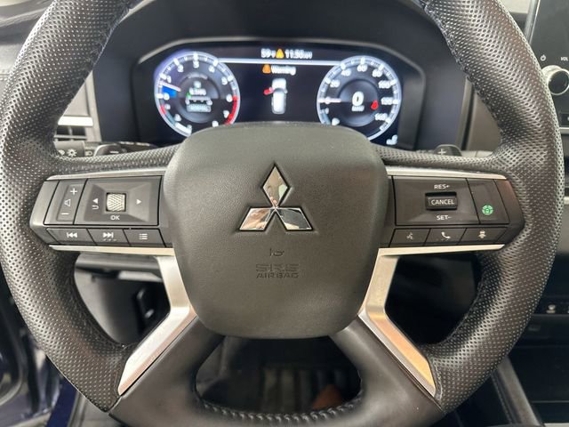 Used 2022 Mitsubishi Outlander SE image 21