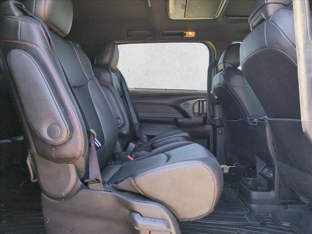 Used 2026 Toyota Sienna XSE AWD/4WD image 18