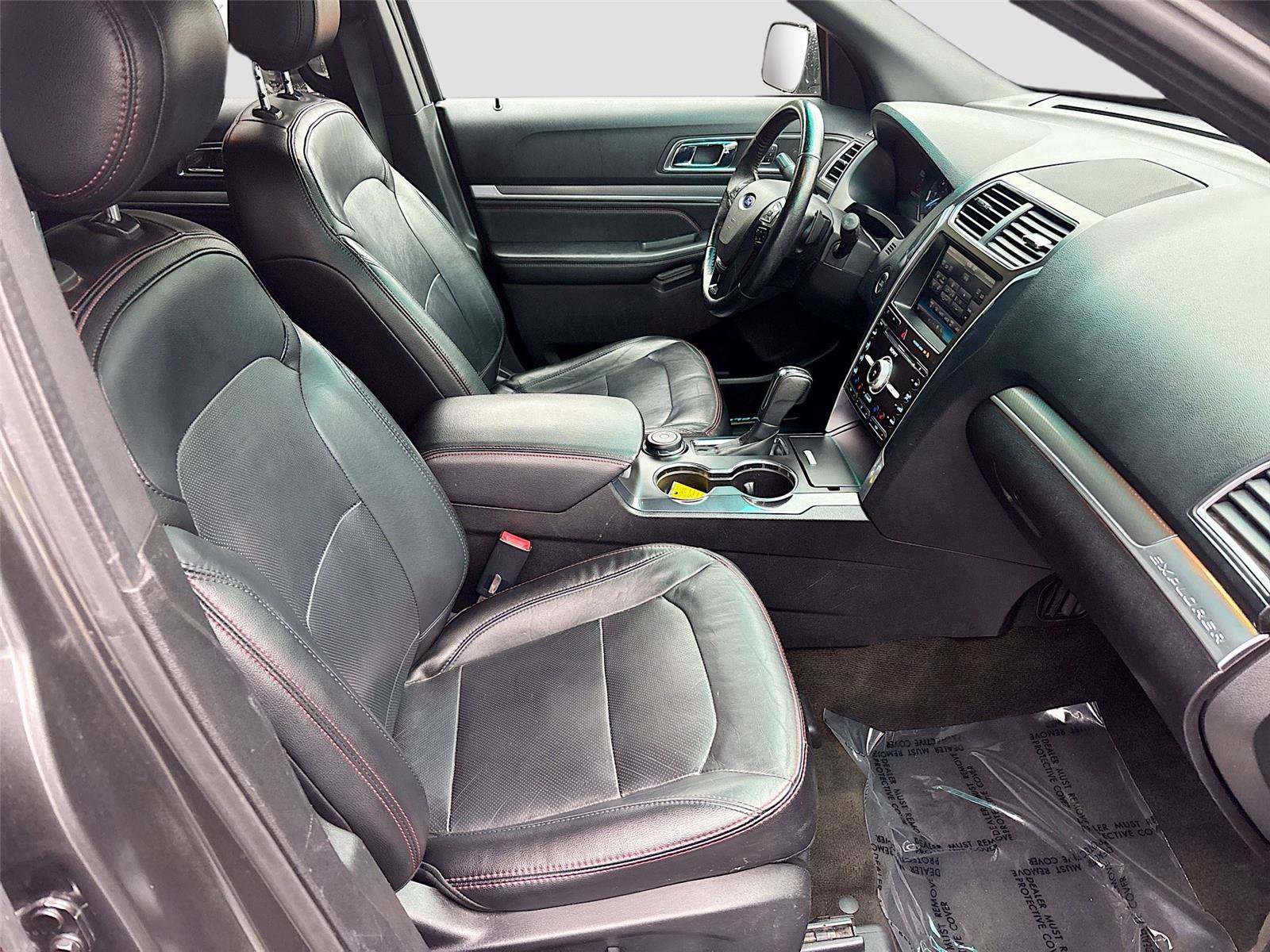 Used 2016 Ford Explorer Sport w/ Equipment Group 401A AWD/4WD image 29