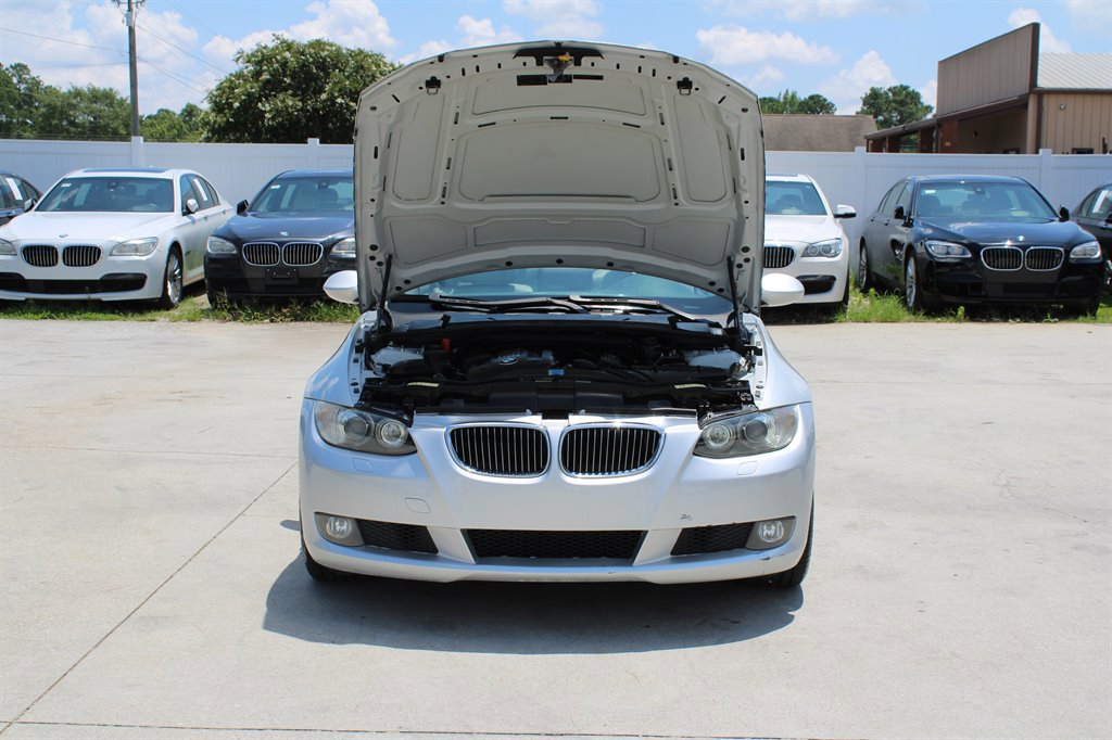 Used 2009 BMW 328i Convertible image 31