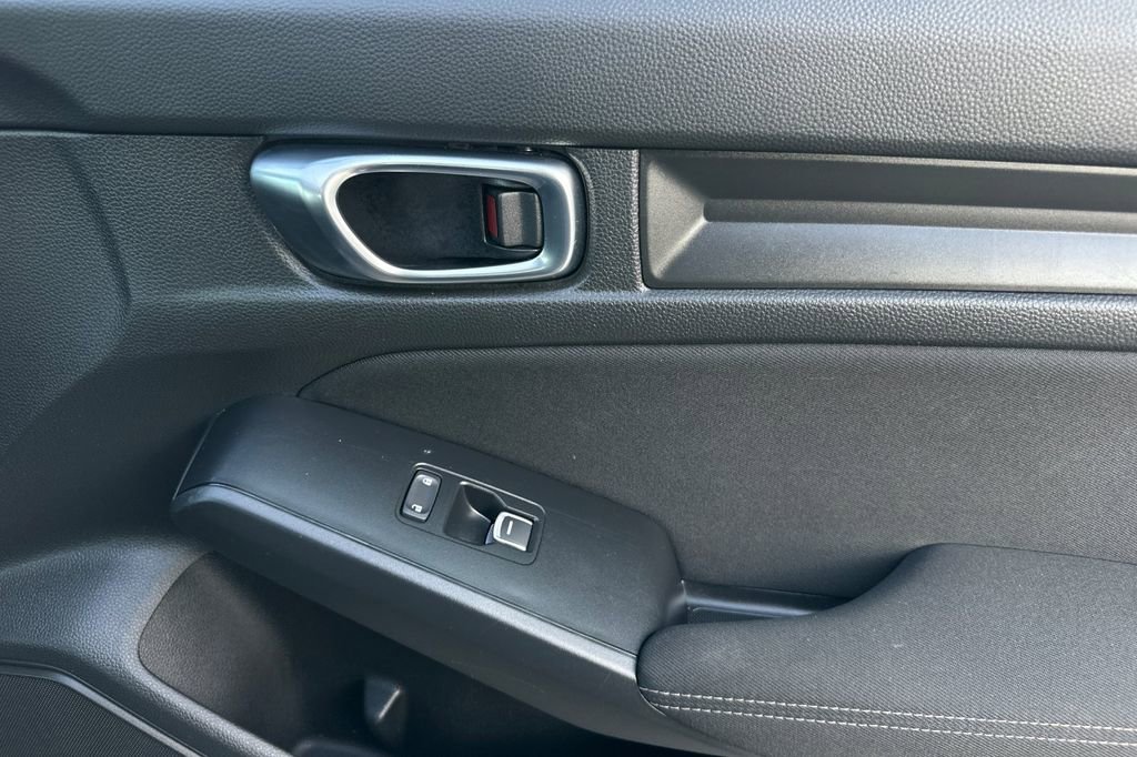 Used 2024 Honda Civic Sport image 18