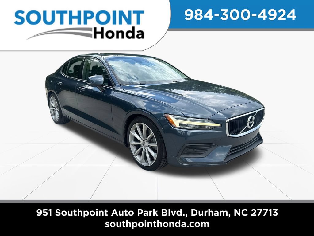 Used 2019 Volvo S60 T6 Momentum