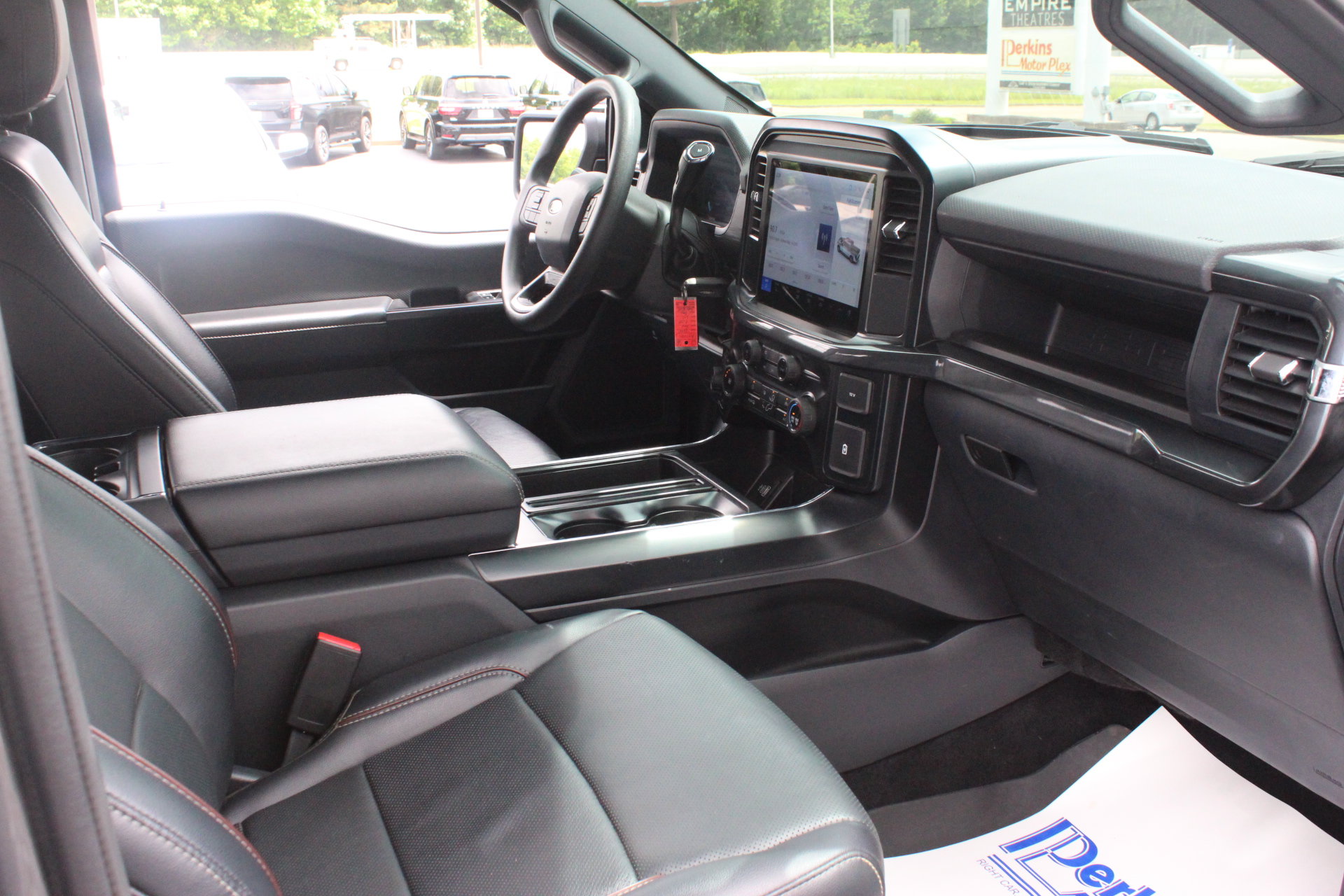 Used 2025 Ford F150 STX w/ Equipment Group 200A AWD/4WD image 28