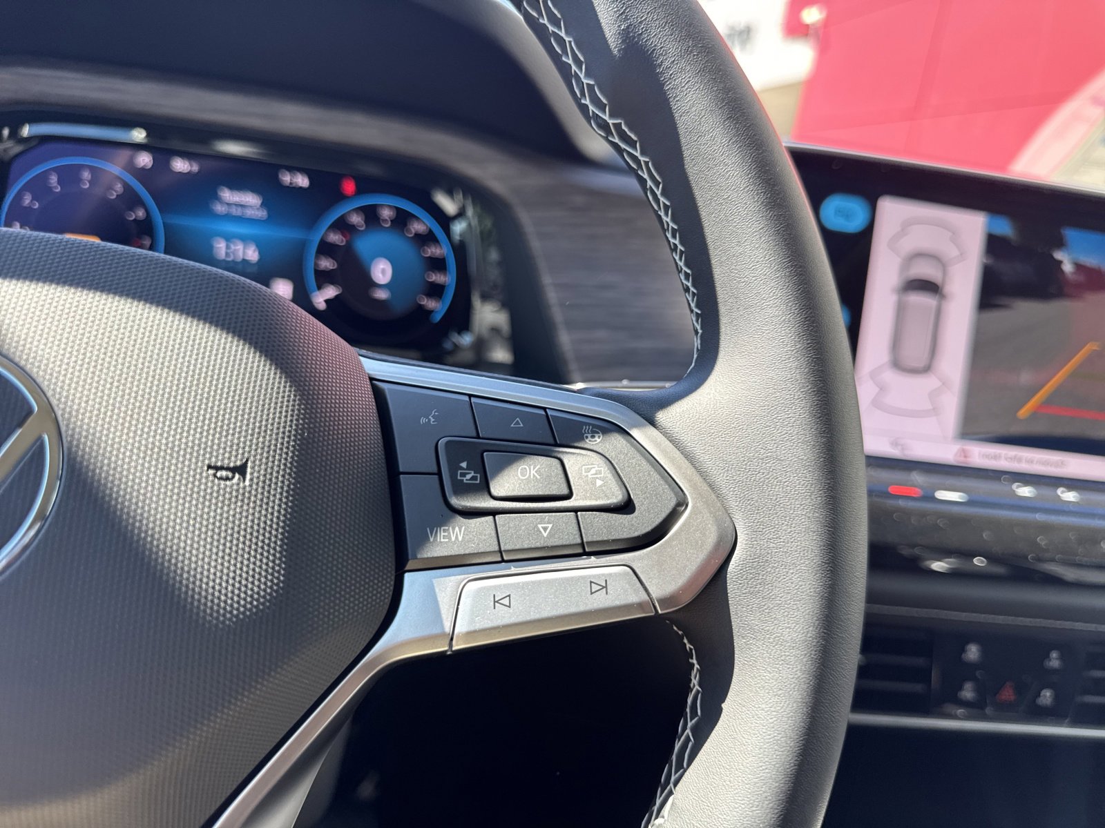 New 2026 Volkswagen Atlas SEL image 30