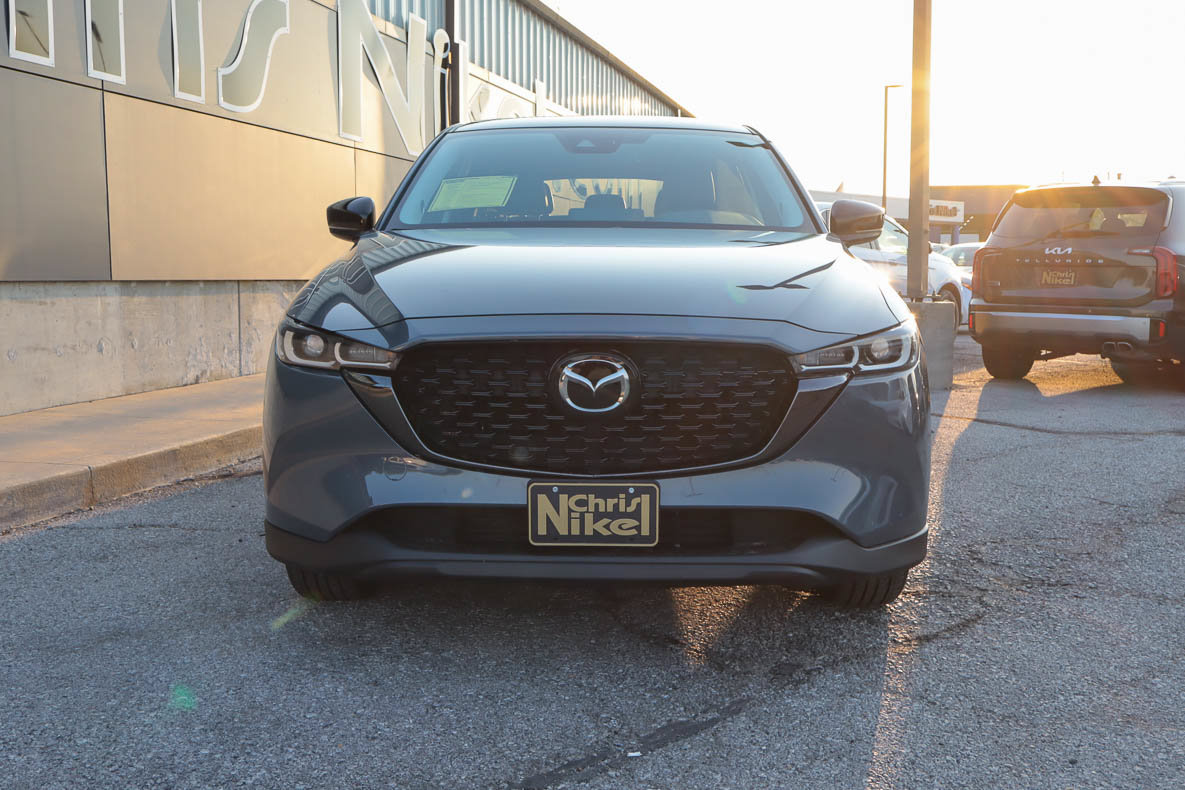 Used 2024 MAZDA CX-5 Carbon Edition AWD/4WD image 2