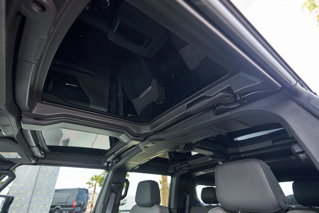 Used 2025 GMC Hummer EV 3X image 34