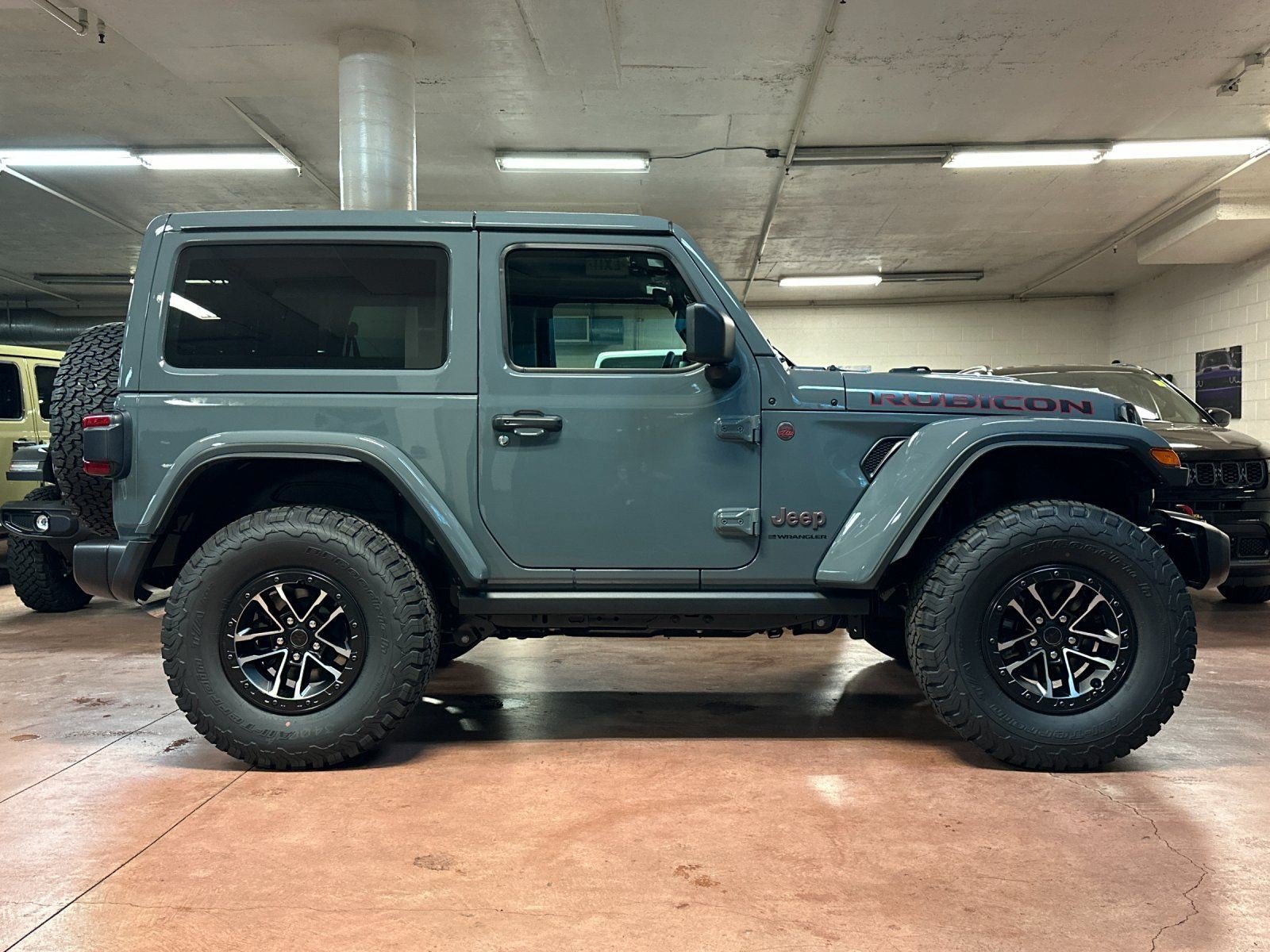 New 2025 Jeep Wrangler Rubicon w/ Xtreme 35 Tire Package AWD/4WD image 6