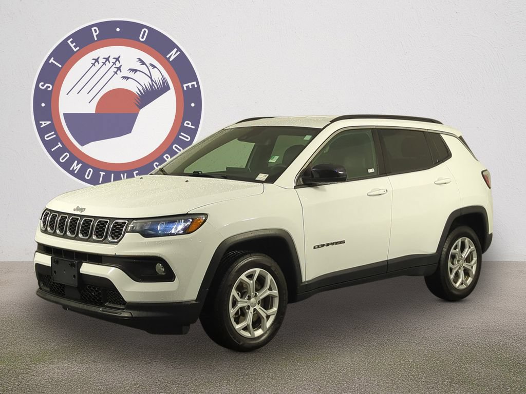 Used 2024 Jeep Compass Latitude AWD/4WD video 1