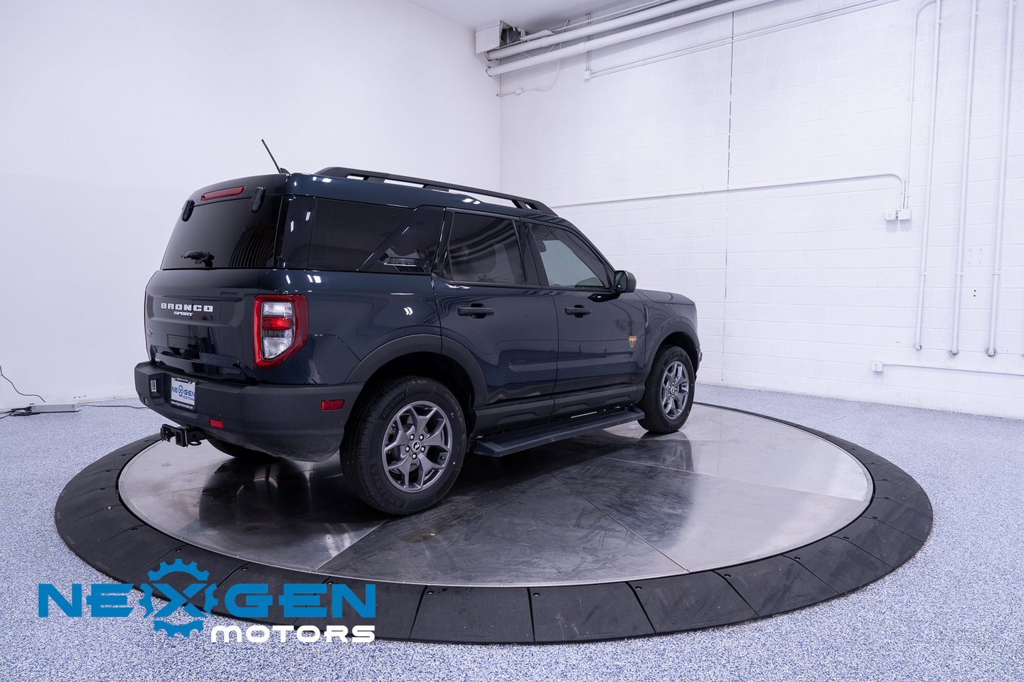 Used 2023 Ford Bronco Sport Badlands image 33