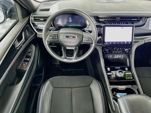 Used 2023 Jeep Grand Cherokee Trailhawk AWD/4WD image 11