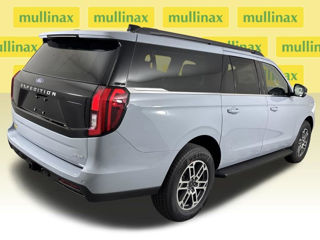 New 2026 Ford Expedition Max Active RWD image 22