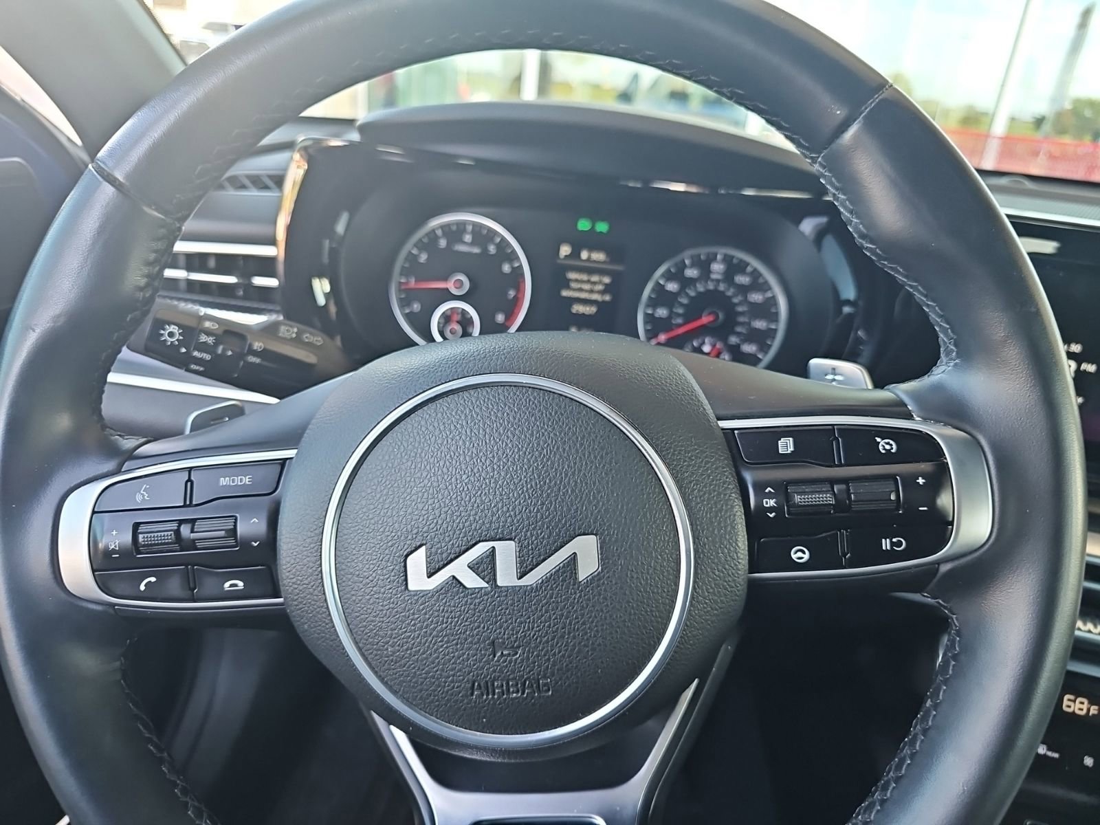 Used 2022 Kia K5 GT FWD image 7