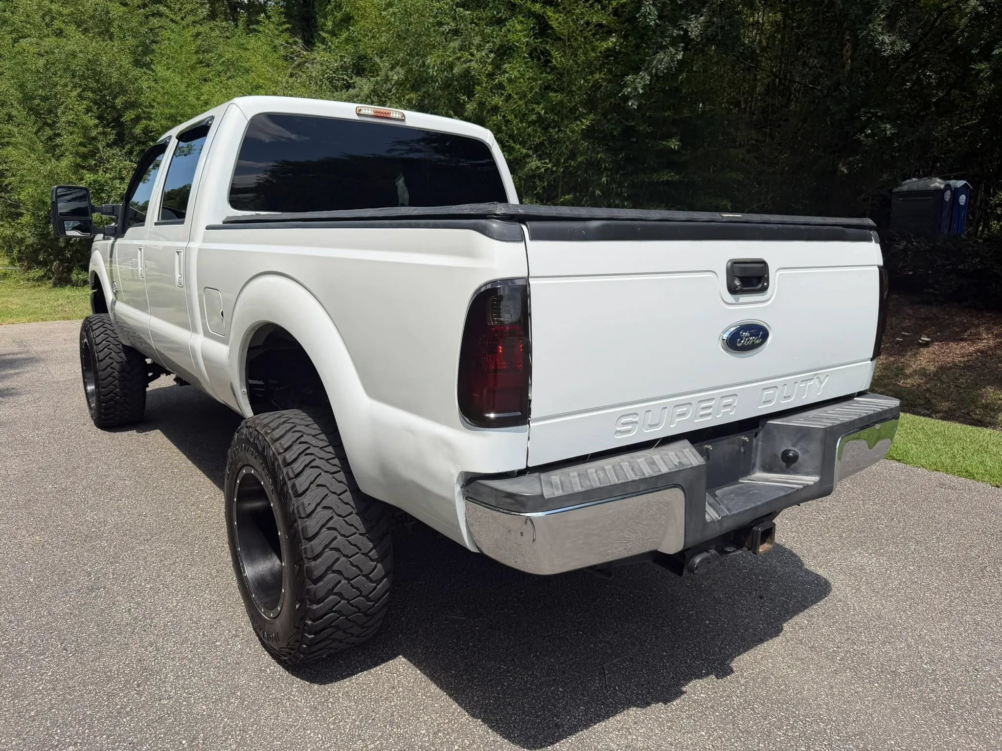 Used 2014 Ford F250 XLT AWD/4WD image 9