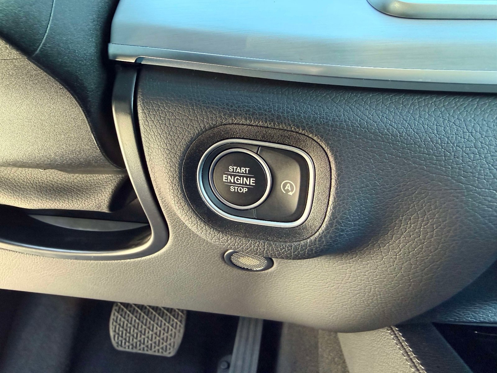 Used 2024 Mercedes-Benz GLE 350 4MATIC image 53