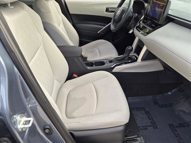 Certified 2023 Toyota Corolla Cross L FWD image 19