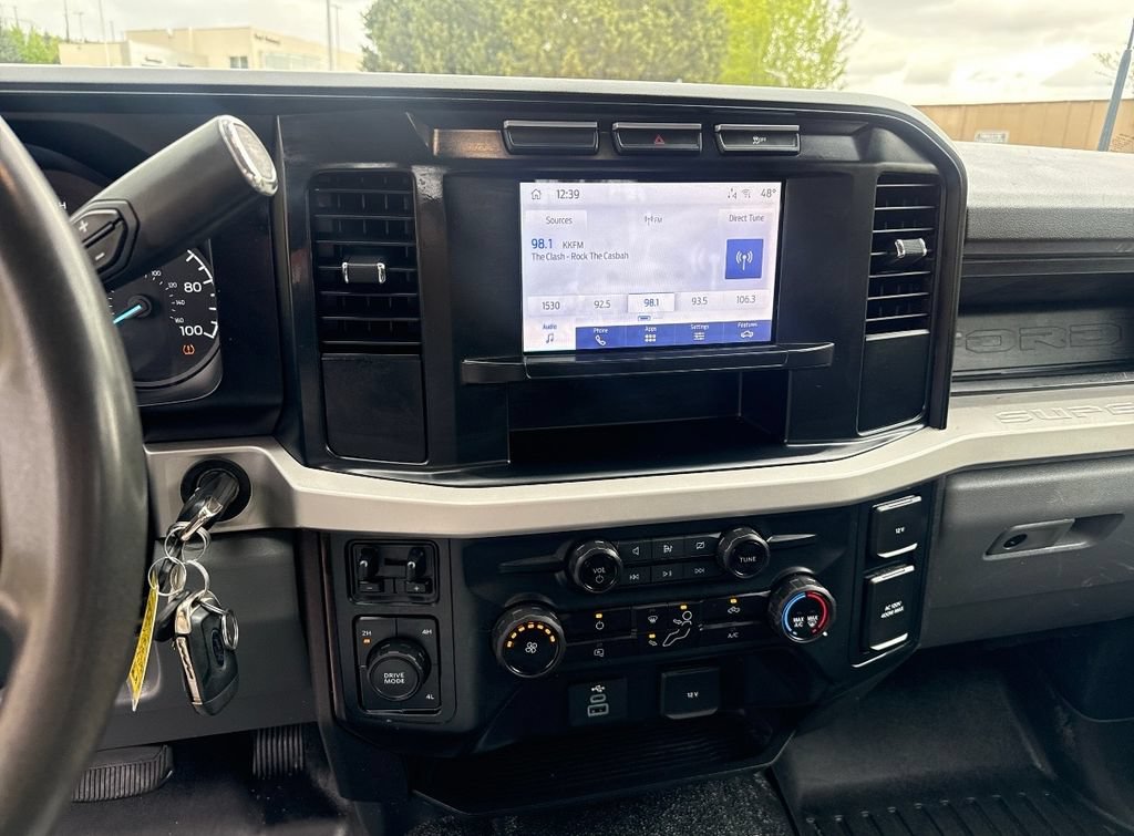 Used 2024 Ford F350 XL AWD/4WD image 14
