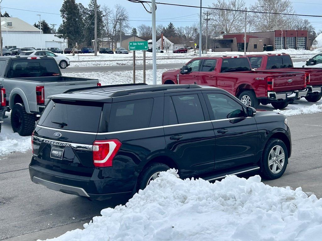 Used 2019 Ford Expedition XLT w/ Equipment Group 202A image 6