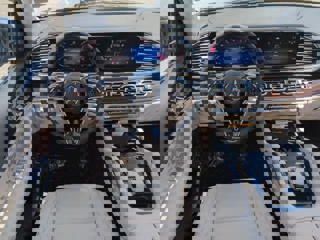 Used 2025 Mercedes-Benz GLE 350 4MATIC image 16