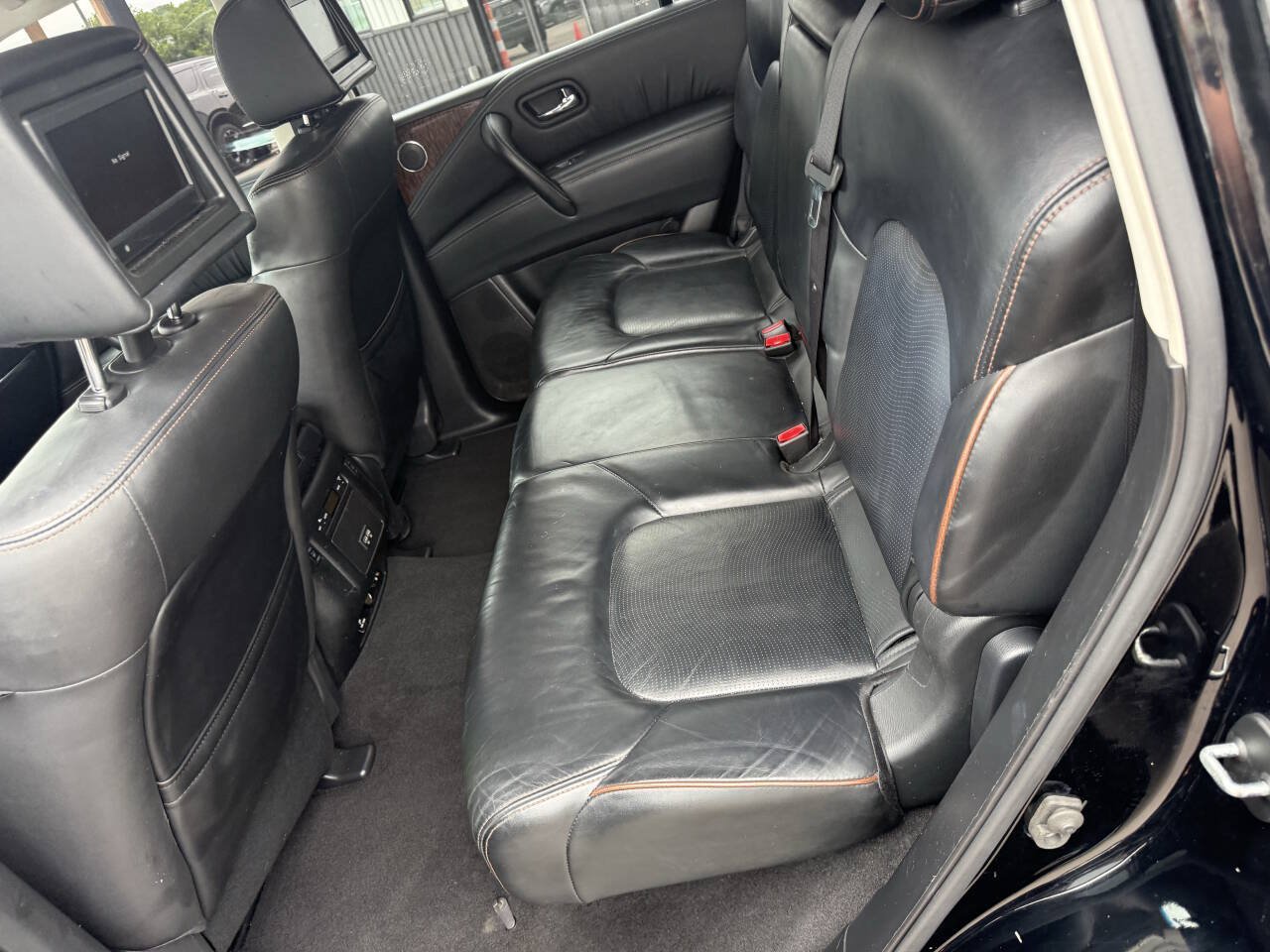 Used 2017 Nissan Armada Platinum w/ Interior Lighting Package AWD/4WD image 20