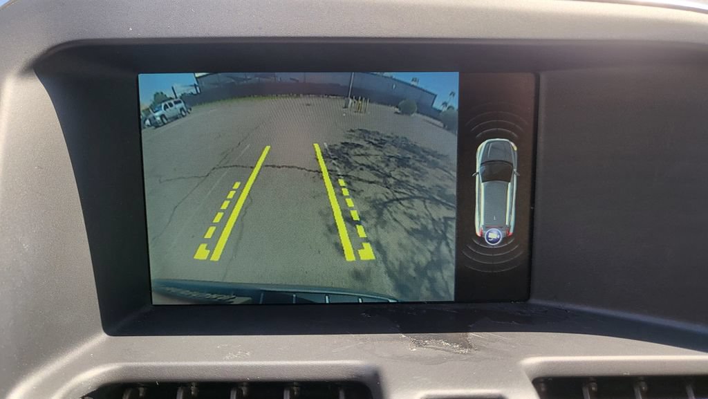 Used 2015 Volvo XC60 T5 Premier w/ Protection Package FWD image 34