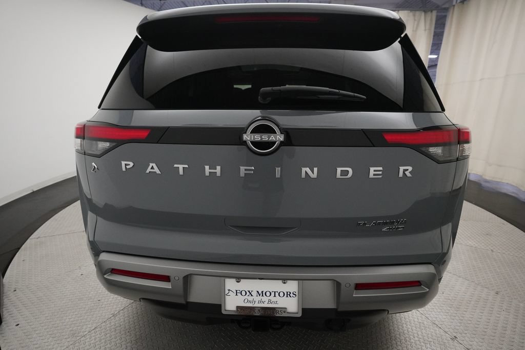 Certified 2025 Nissan Pathfinder Platinum w/ Cargo Package AWD/4WD image 27