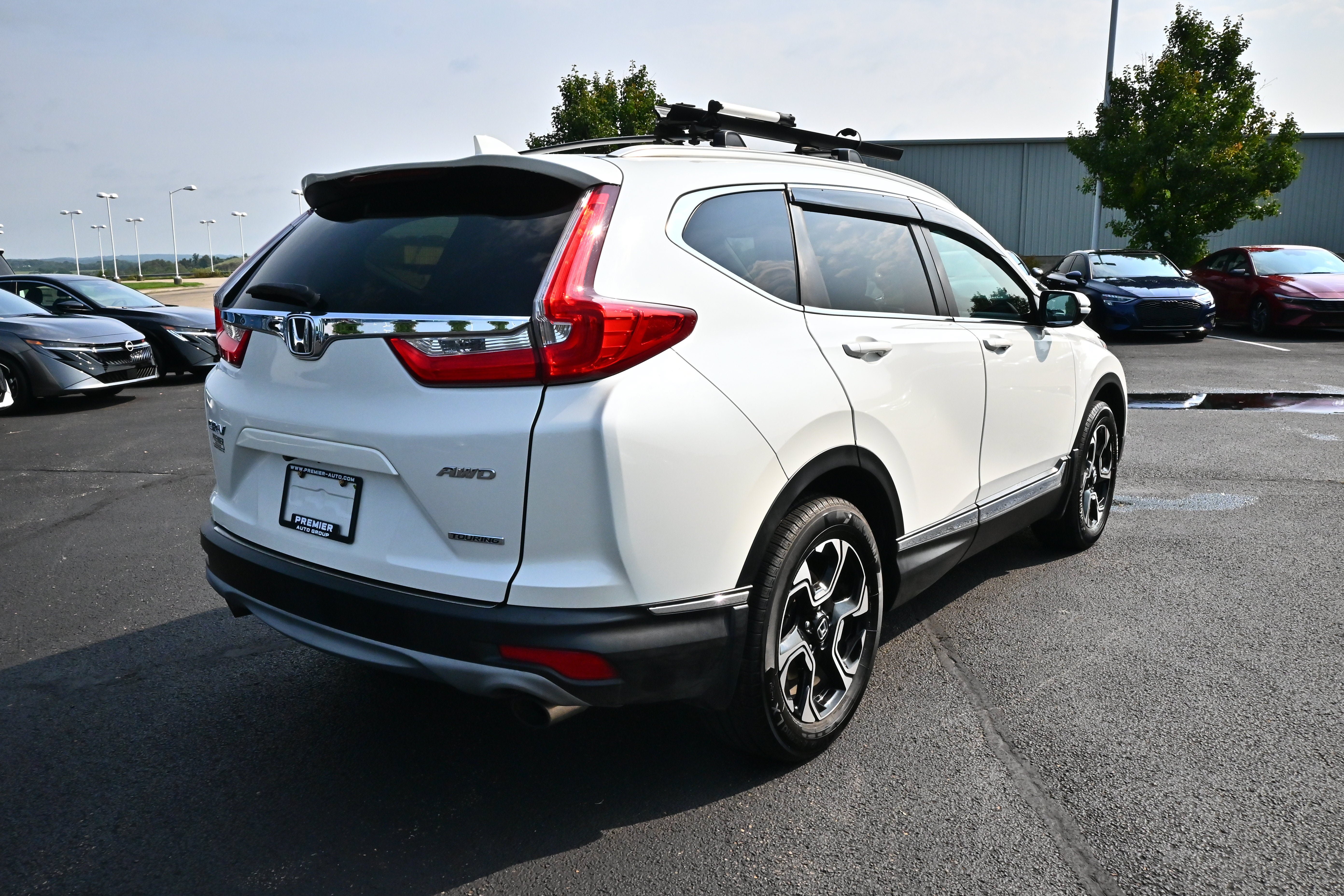 Used 2018 Honda CR-V Touring image 6