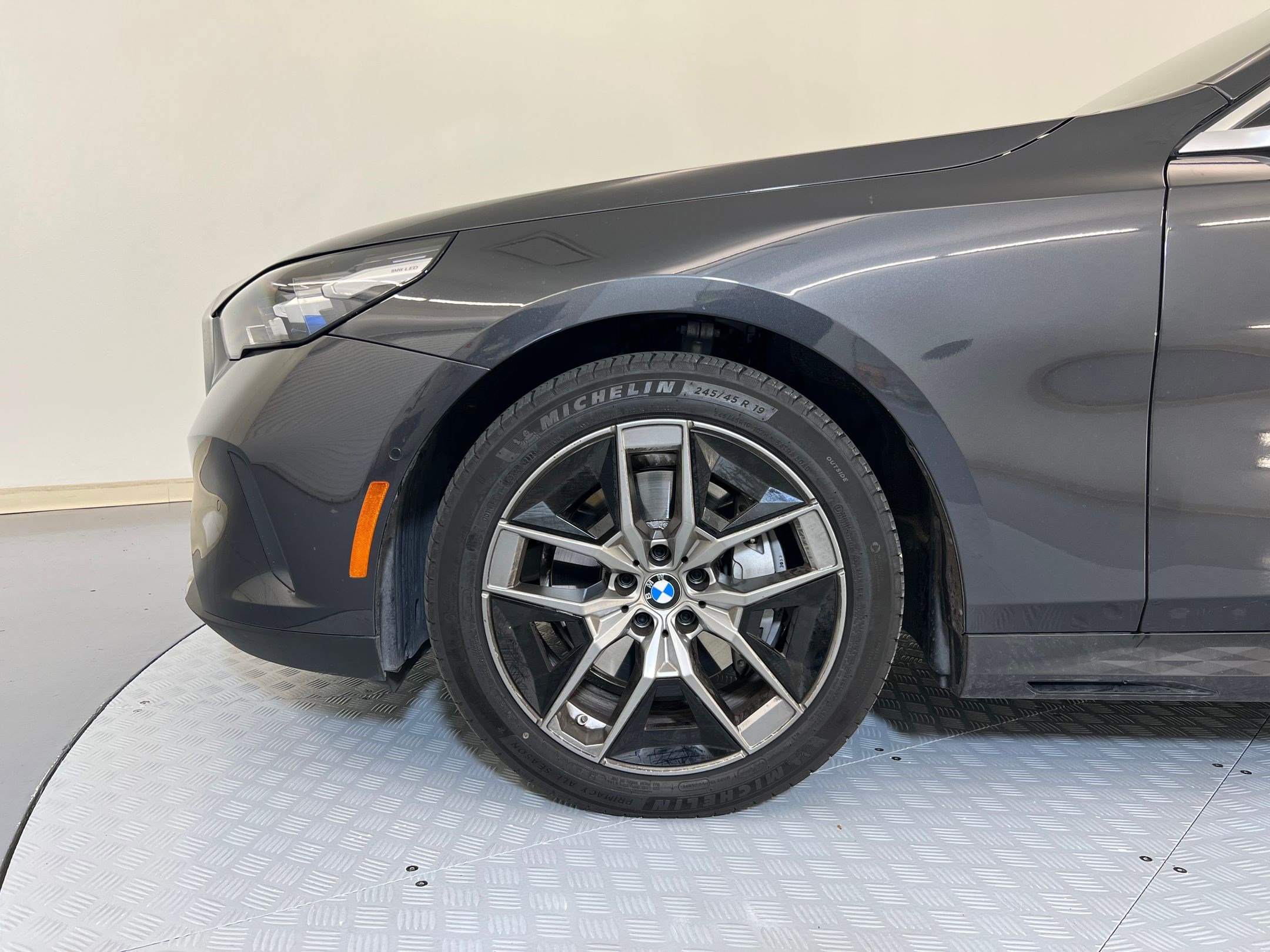 Used 2026 BMW 540i xDrive 540i xDrive image 11