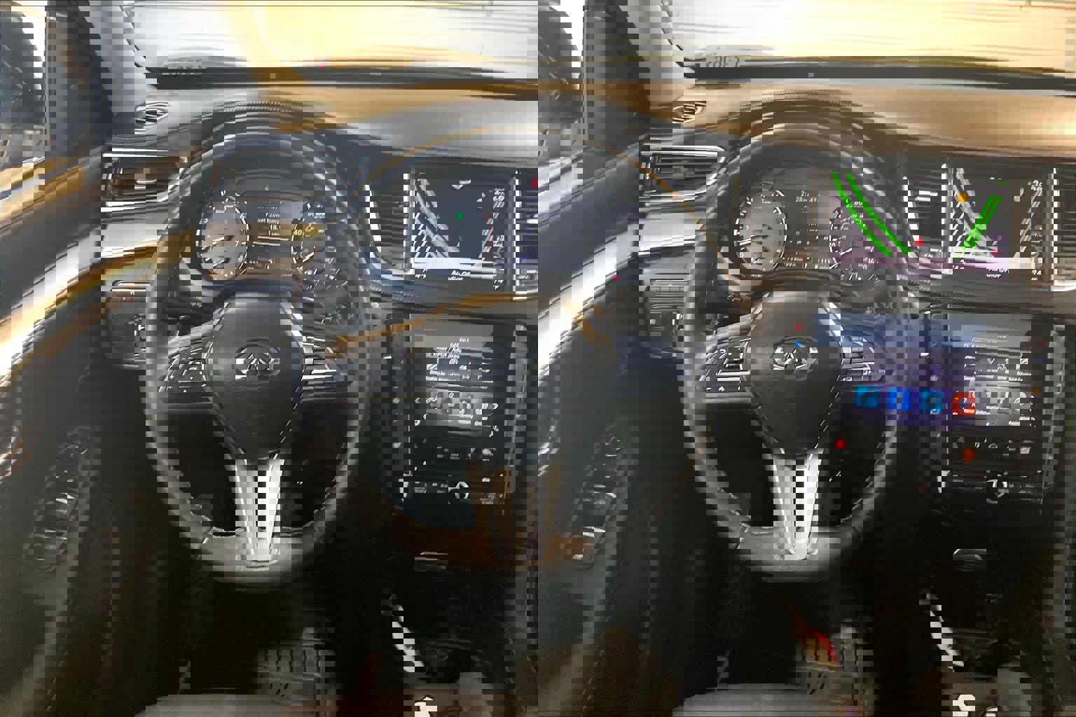 Used 2020 INFINITI QX50 Luxe w/ Navigation Package image 8