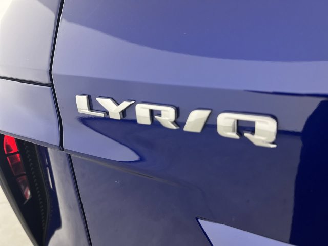 Used 2026 Cadillac Lyriq Signature Sport AWD/4WD image 32