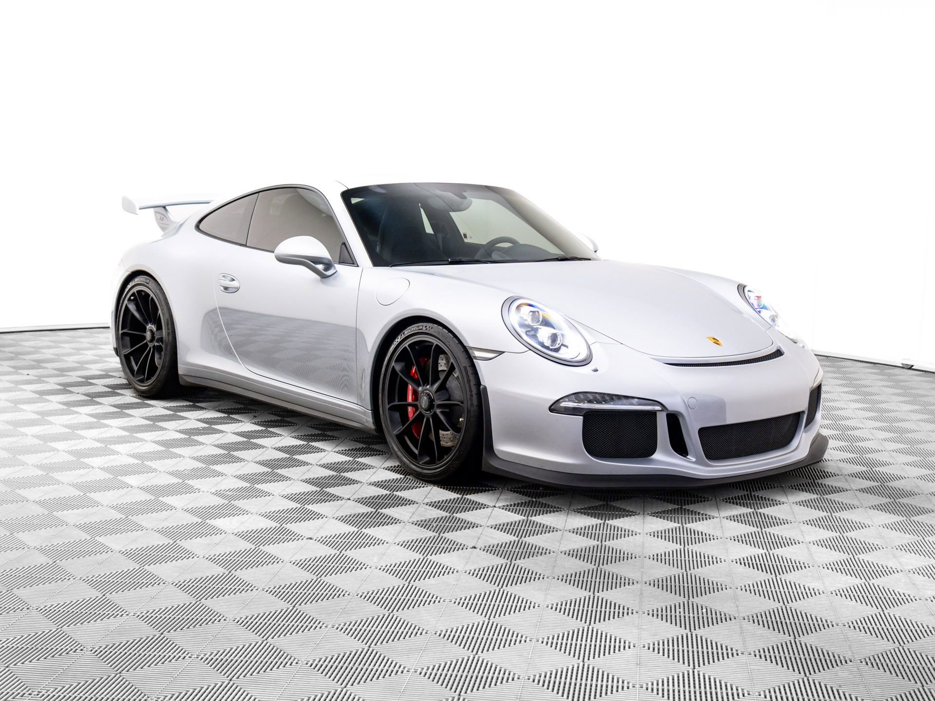 Used 2015 Porsche 911 GT3 image 6