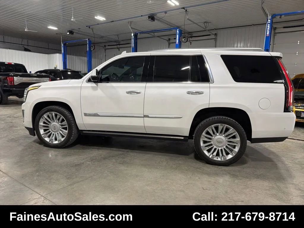 Used 2018 Cadillac Escalade Platinum image 10