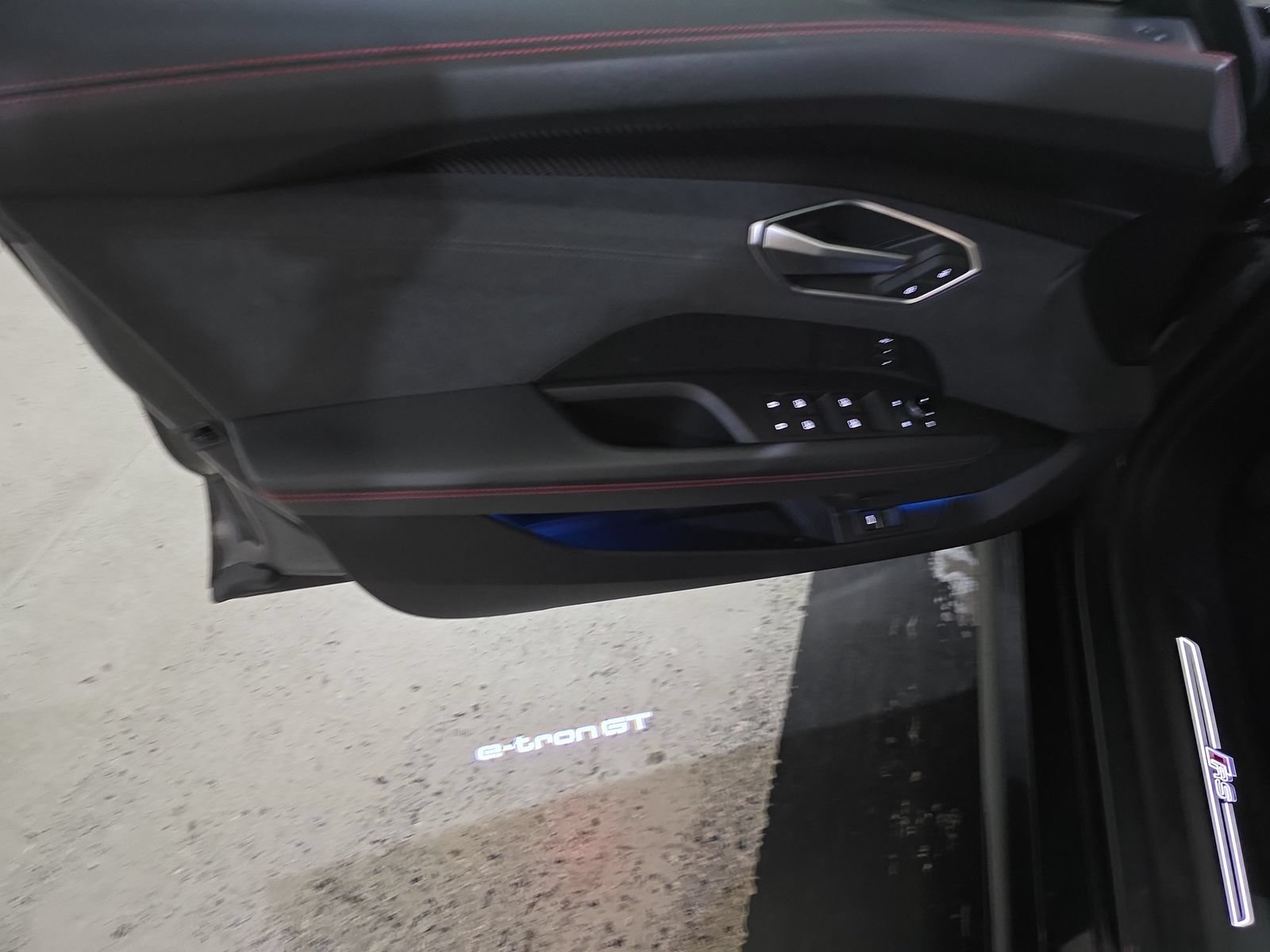 Used 2022 Audi RS e-tron GT w/ Year 1 Package AWD/4WD image 10
