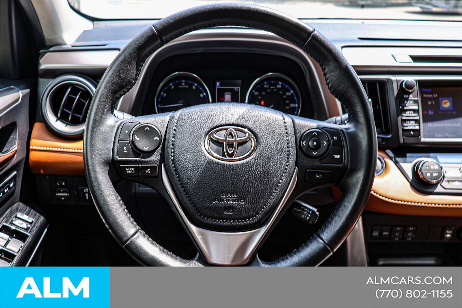 Used 2018 Toyota RAV4 Limited FWD image 23