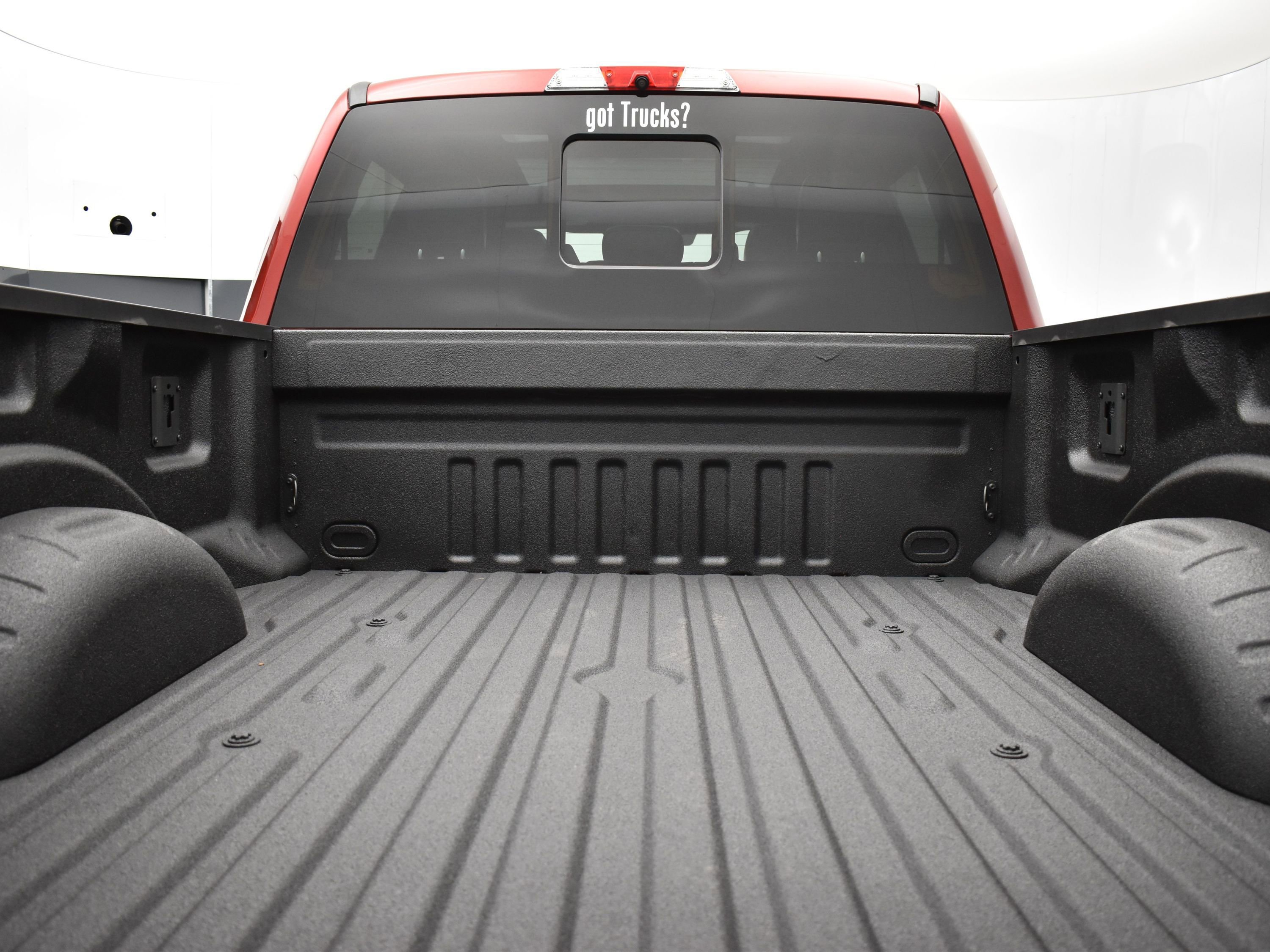 Used 2019 Ford F250 Platinum w/ Platinum Ultimate Package image 6