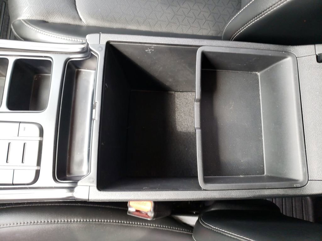 Used 2022 Kia Sorento S image 24