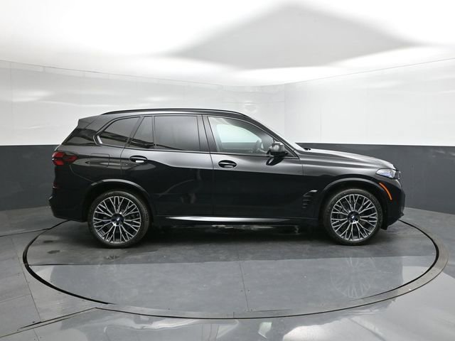 New 2026 BMW X5 sDrive40i w/ M Sport Package image 15