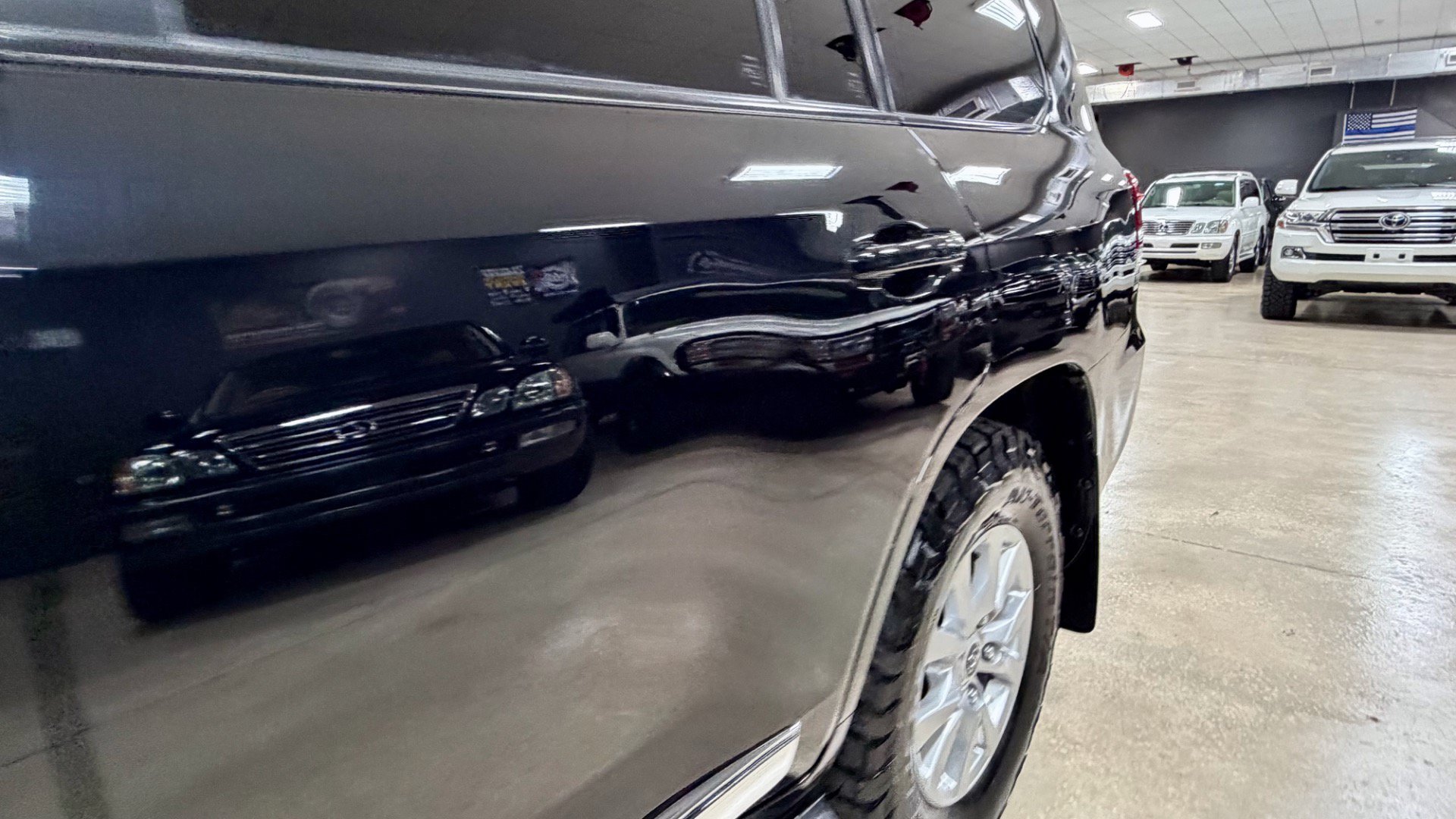 Used 2019 Toyota Land Cruiser AWD/4WD image 15