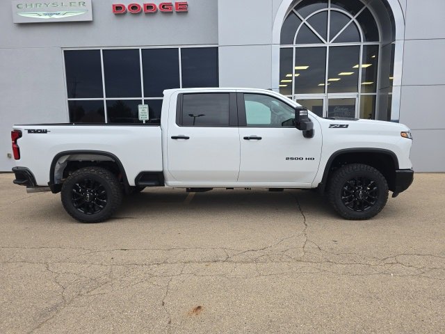 New 2026 Chevrolet Silverado 2500 LT w/ Trail Boss Package image 3