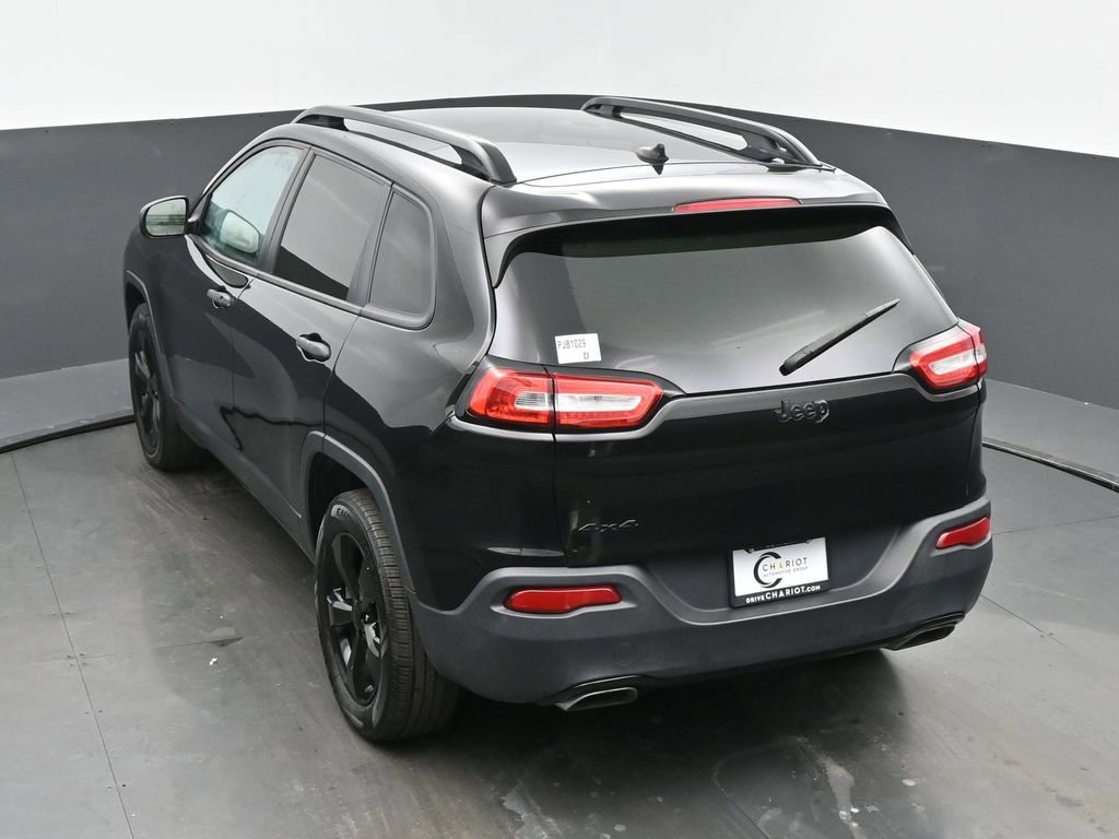 Used 2017 Jeep Cherokee Altitude image 40