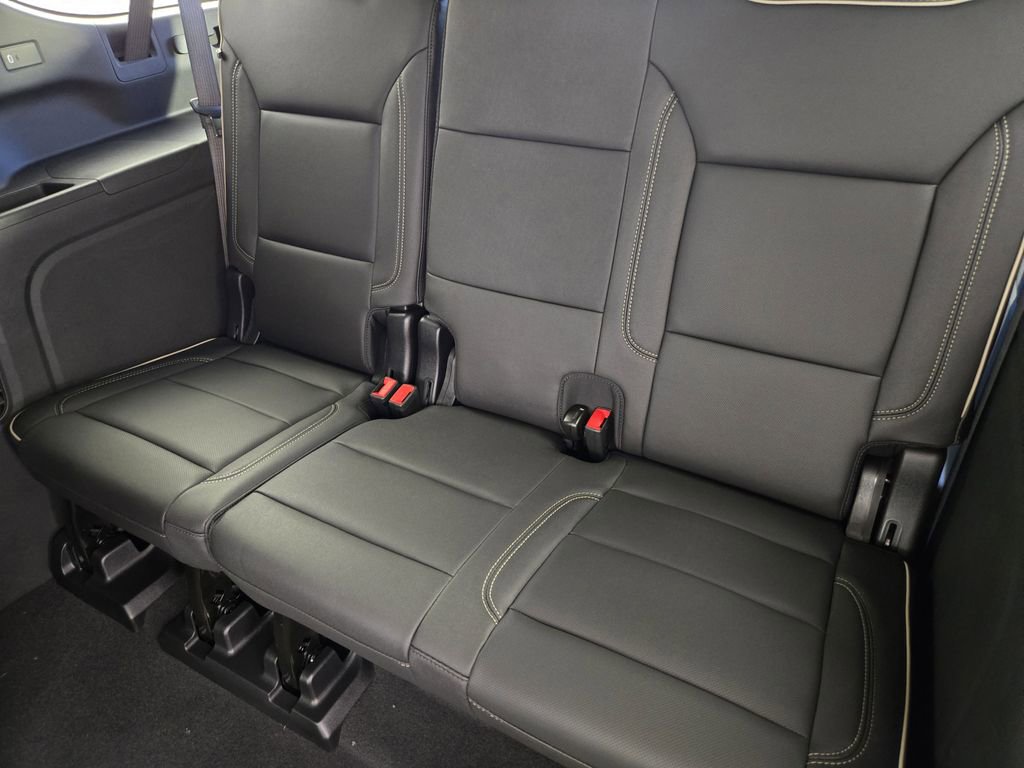 New 2026 Chevrolet Suburban Premier w/ Sun And Tow Package image 36